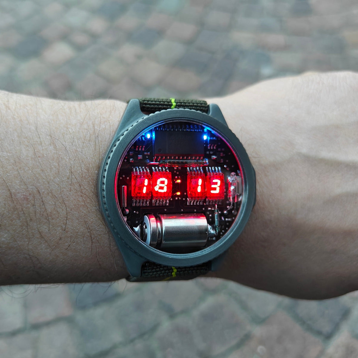 Nixie watch , Titanium watch, self made, with accelerometer and Wi-Fi