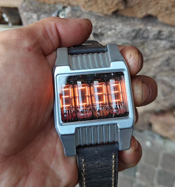 Nixie watch, handmad,  stainless steel watch, with accelerometer, Made in Italy.
